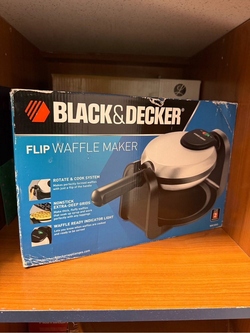 Waffle Maker - Picture 2 of 4